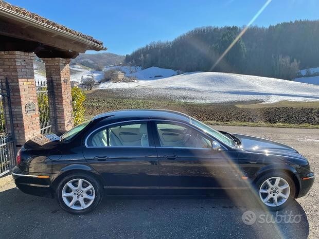 JAGUAR S-Type  (X206-X207) S-Type (X207) 3.0 V6 cat Executive