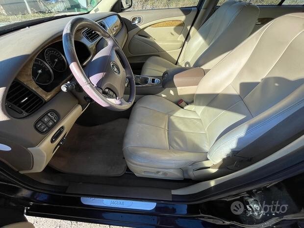 JAGUAR S-Type  (X206-X207) S-Type (X207) 3.0 V6 cat Executive