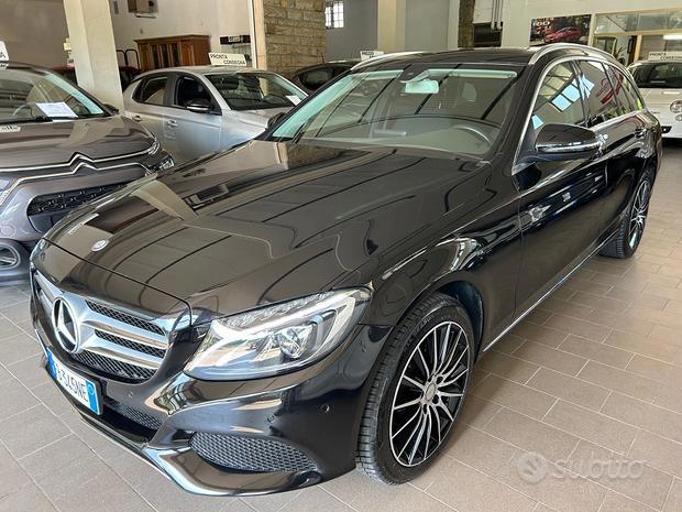Foto MERCEDES Classe C   (W/S205)