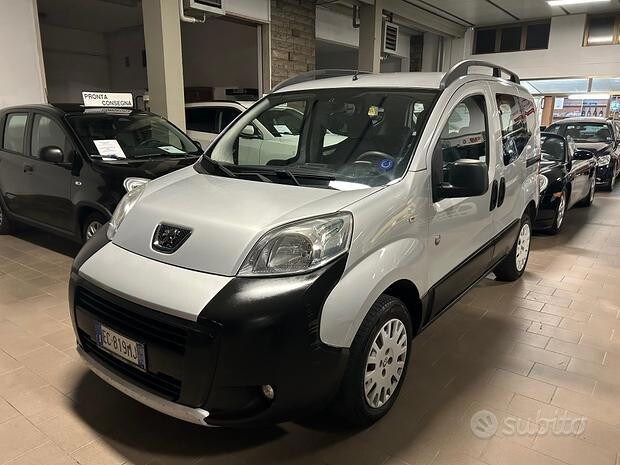 Foto PEUGEOT Bipper