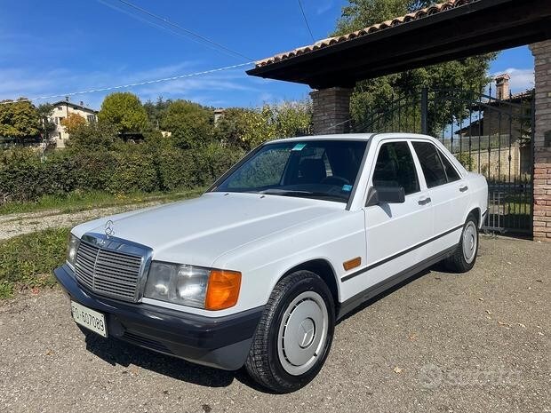 Foto MERCEDES 190