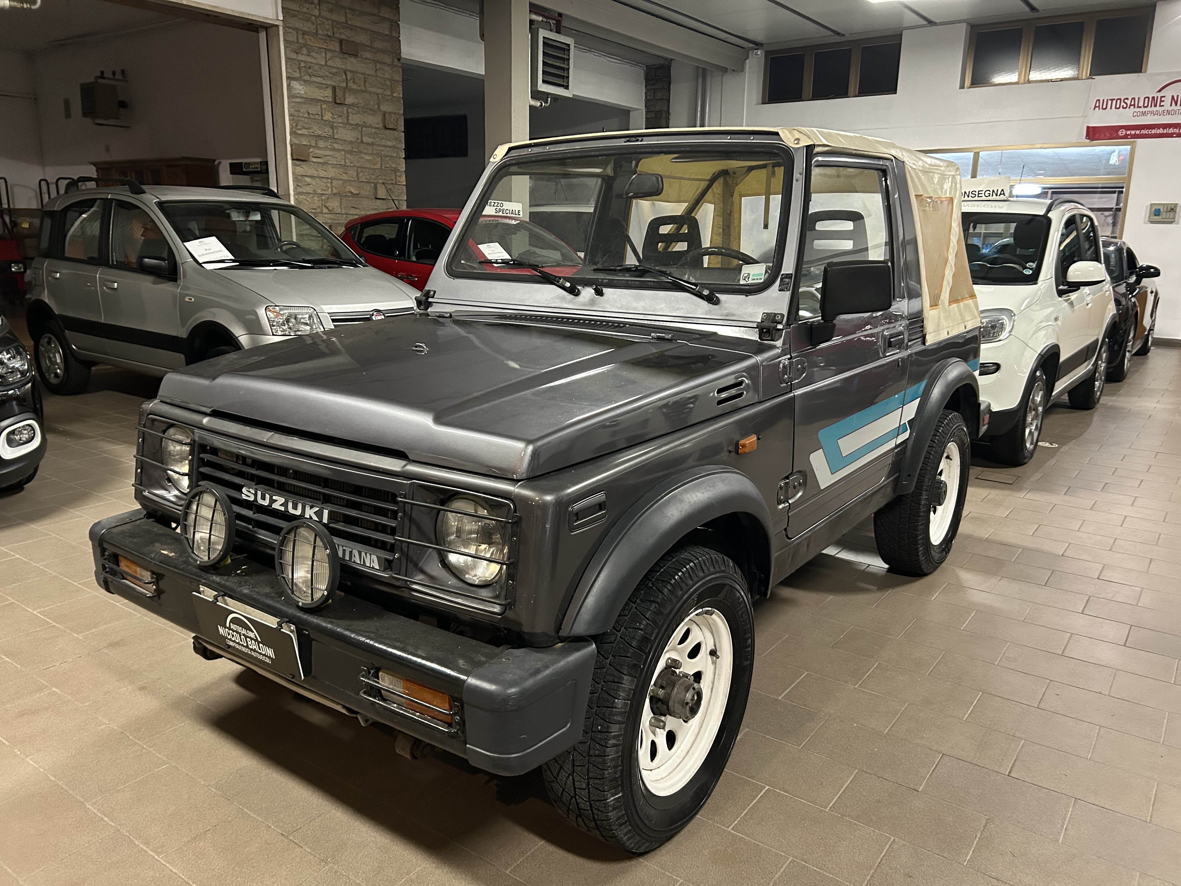 Foto Suzuki Samurai
